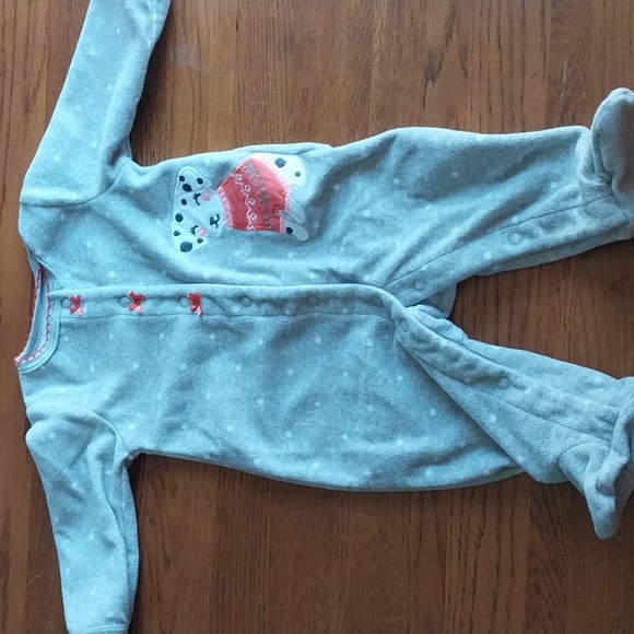 3 Winter themed Carter's Fleece Pajamas. 3m - Picture 6 of 12